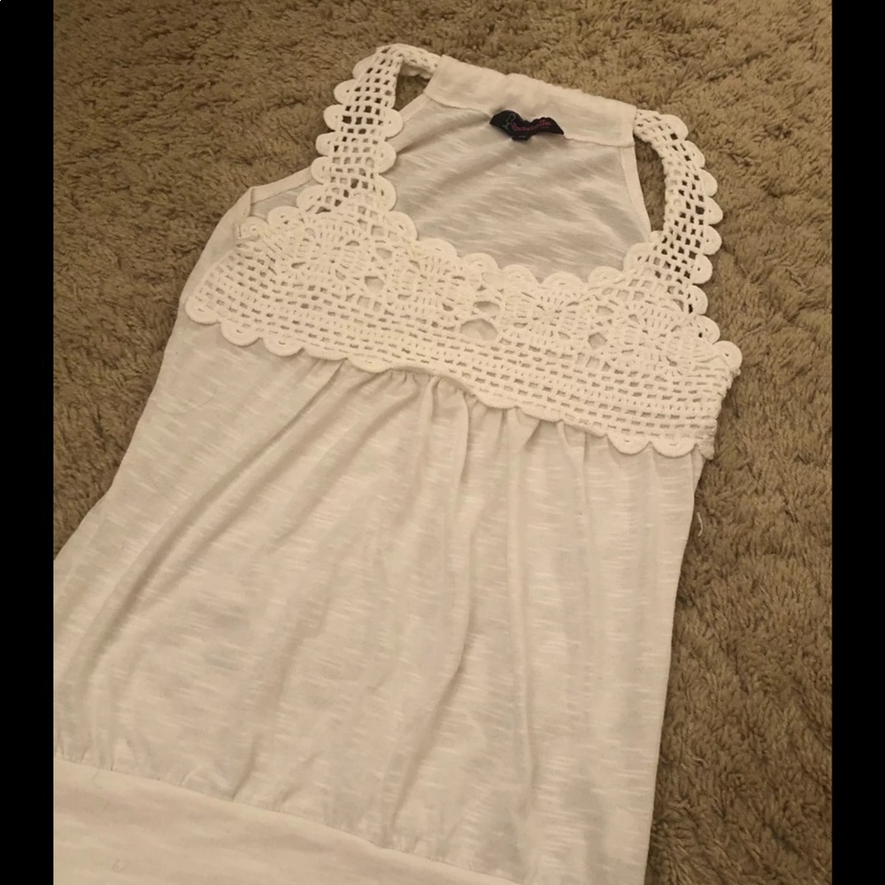 Ivory tank - Picture 2 of 4